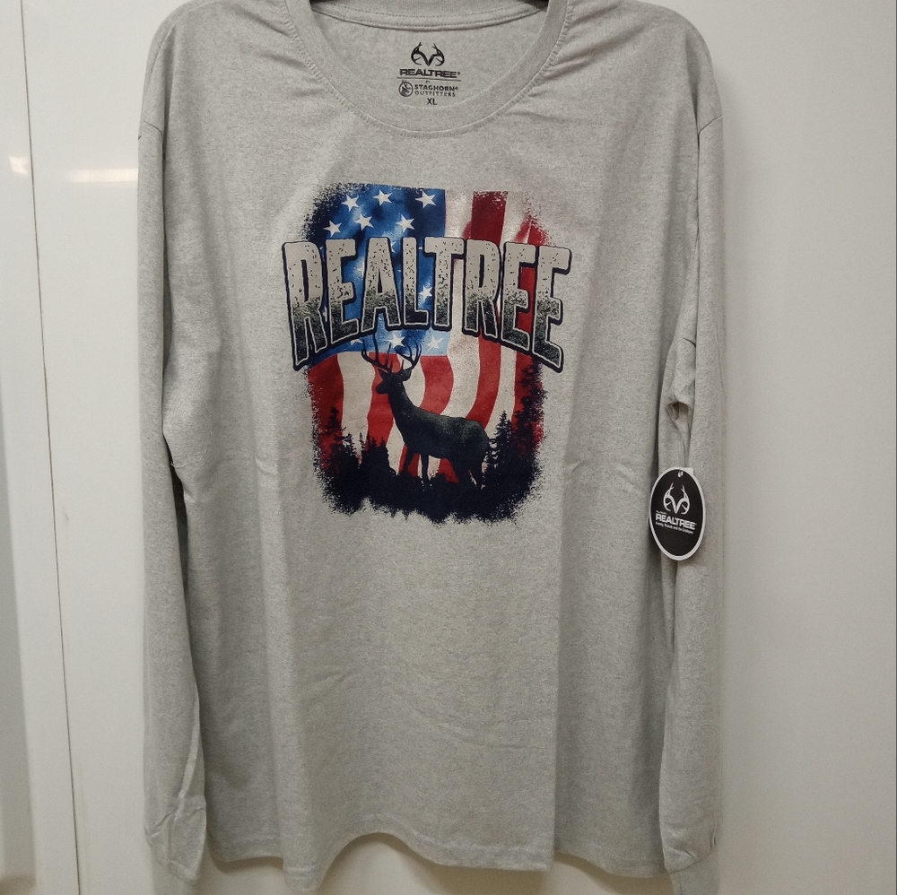 Realtree Long Sleeve T-shirt